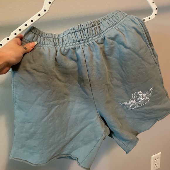 BOYS LIE V2 SWEAT SHORTS - Picture 2 of 4